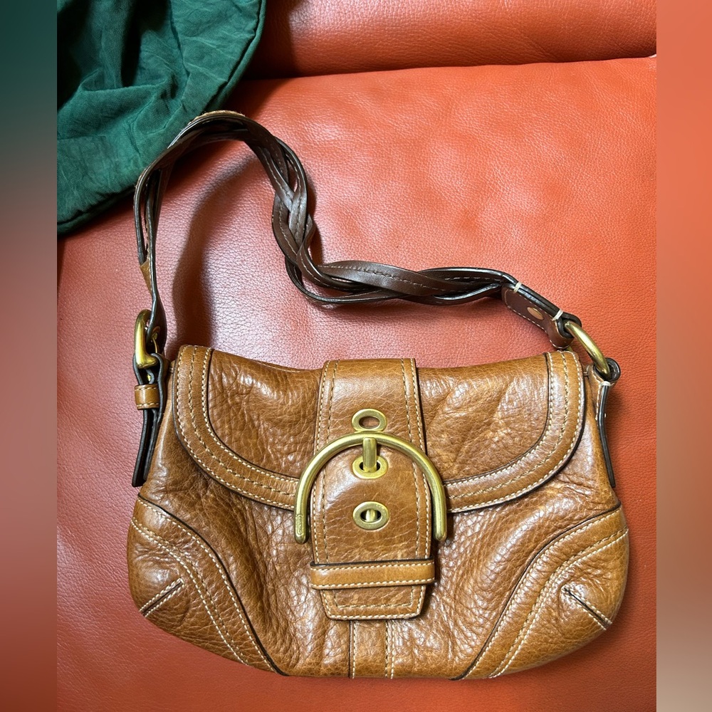 Coach Brown Leather Shoulder Bag EUC